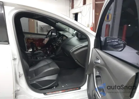 2014 Ford Focus St из США, поврежденный, VIN 1FADP3L91EL453628